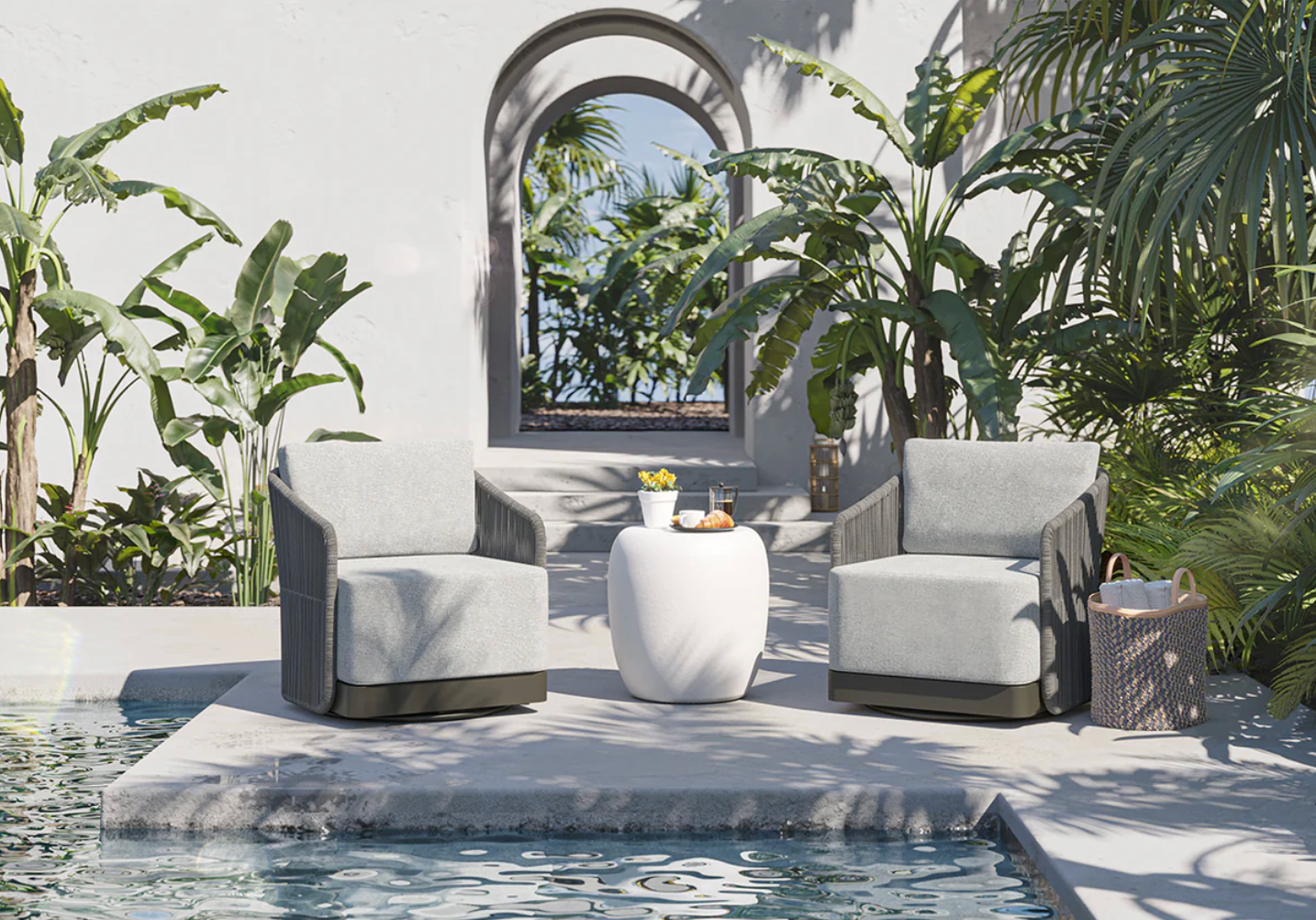Outdoor Chairs, Chaises & Stools