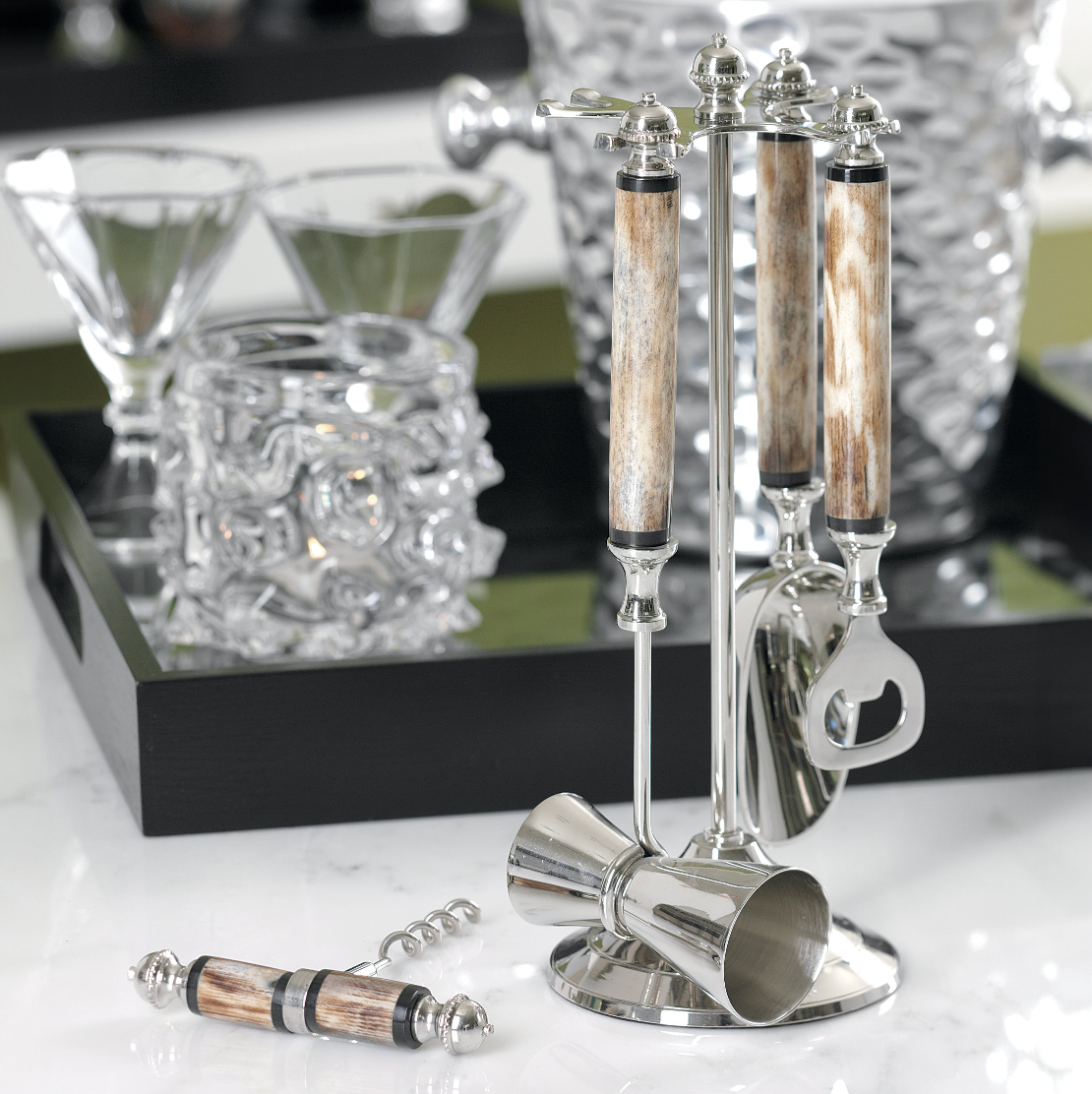 Bar & Wine Accessories