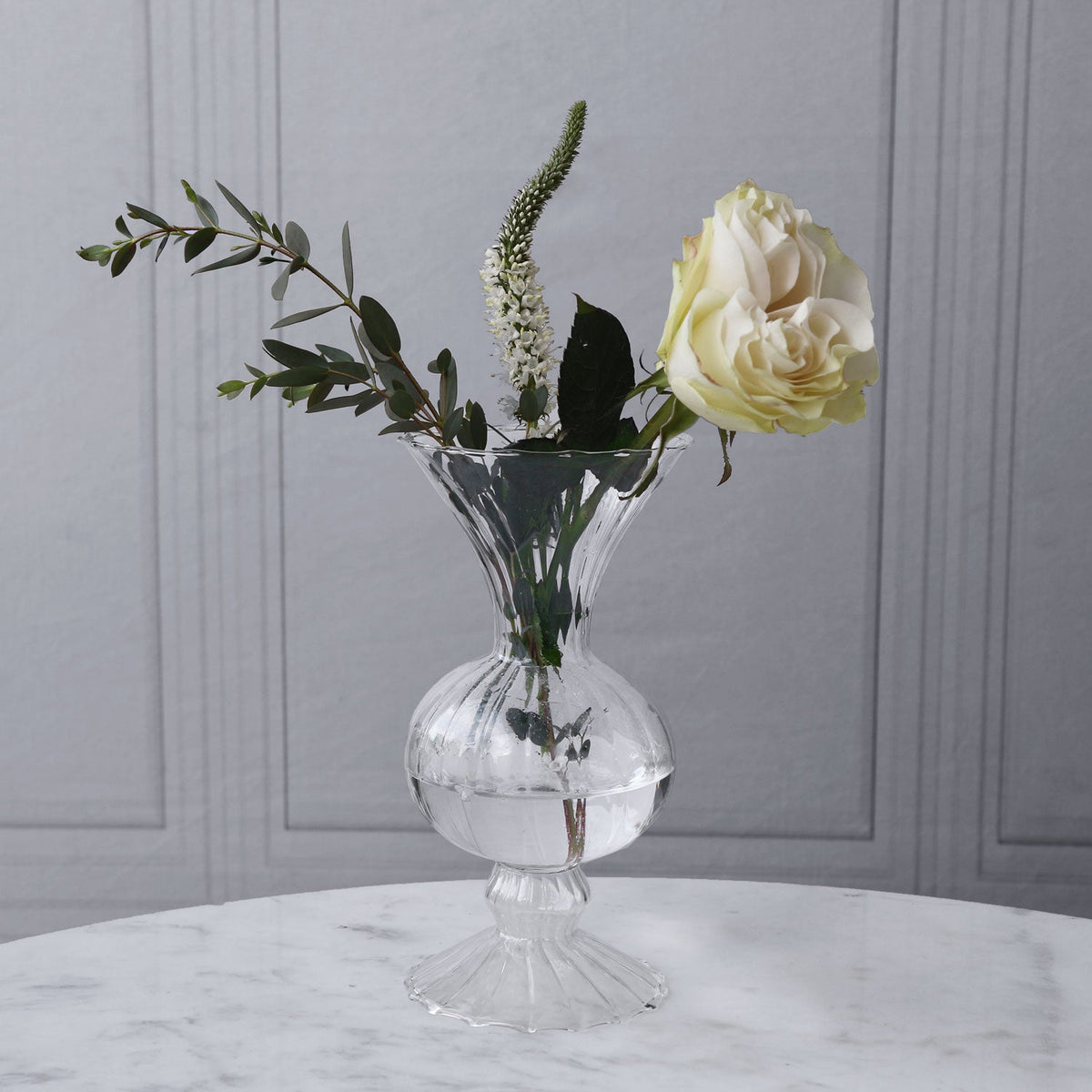 Glass Cambridge Flora Flower Vase Set 2 (Clear) - Vase Detail | Bone & Brass