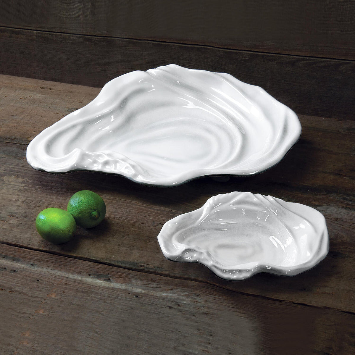White Ocean Oyster Serving Bowl, Small - Bowl Detail | Bone & Brass