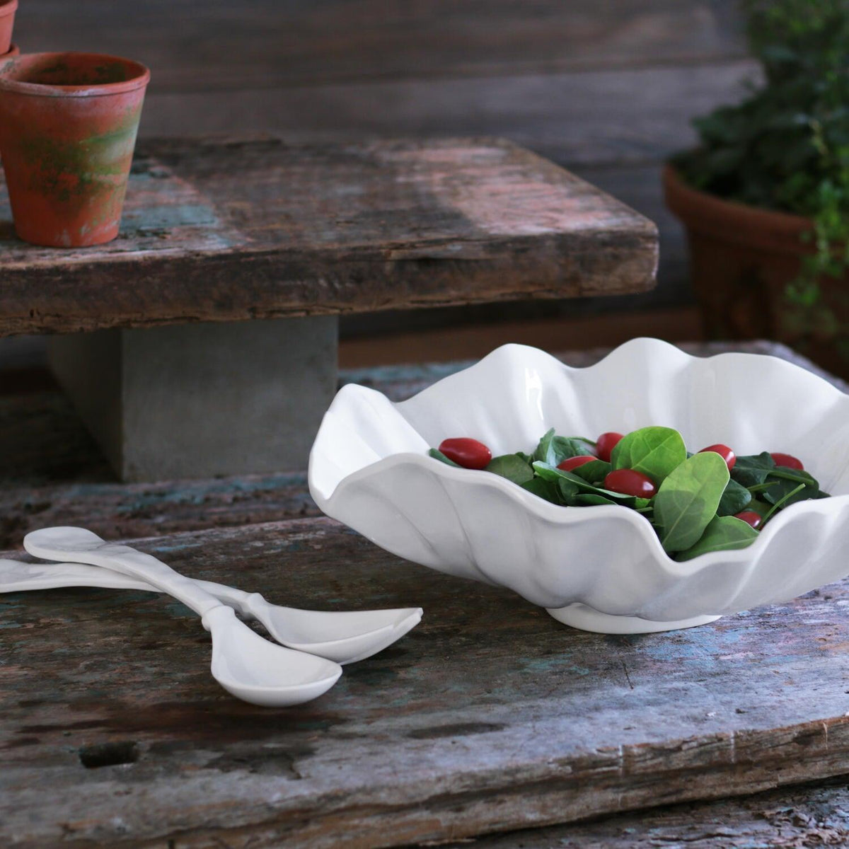 Vida Bloom Large Bowl (White) - Bowl View | Bone & Brass