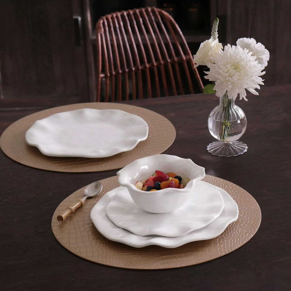 Vida Havana White Dinner | Cereal Bowl Set of 4 - Bowl Detail | Bone & Brass