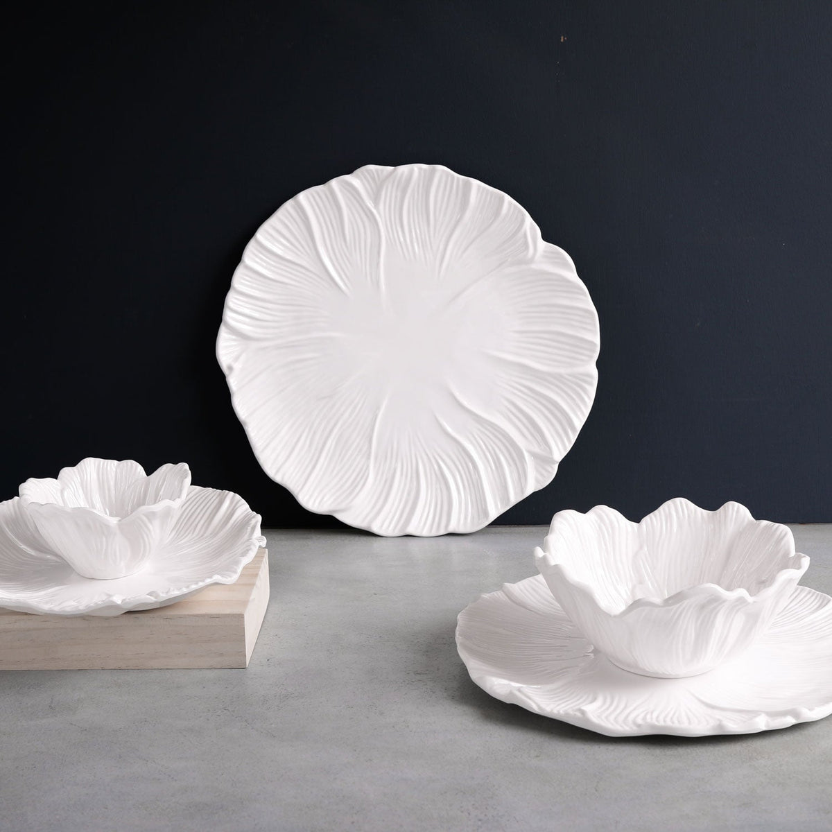 White Lettuce Mini Dip Bowl Set of 4 - Bowl Detail | Bone & Brass