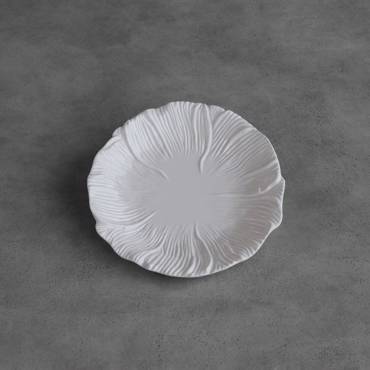 White Lettuce 9" Salad Plate Set of 4 - Plate Top View | Bone & Brass