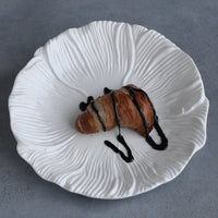White Lettuce 9" Salad Plate Set of 4 - Plate Detail | Bone & Brass