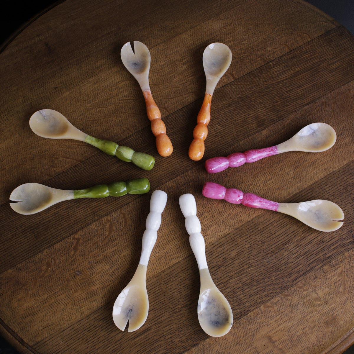 Resin Rio Bubble Salad Servers (White) - Set Detail | Bone & Brass