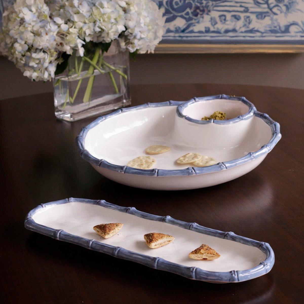 Vida White & Blue Bamboo Large Chip Dip Bowl - Set Detail | Bone & Brass