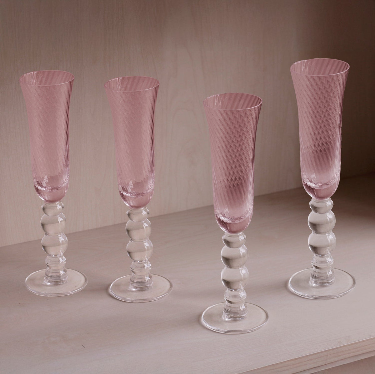 Pink Glass French Swirl Champagne Flute Set of 4 - Glass Detail | Bone & Brass