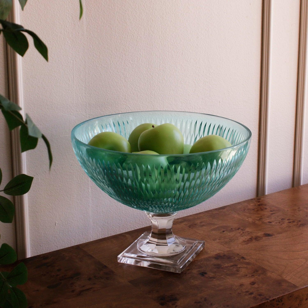Glass Eclat Centerpiece Pale Blue & Clear - Centerpiece Detail | Bone & Brass
