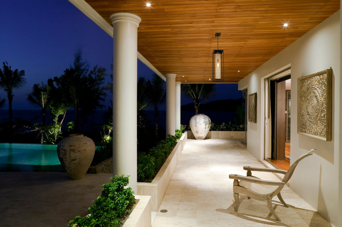 Deep Bronze Dunbroch Outdoor Pendant