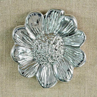 Giftables Garden Marigold Weight - Weight Detail | Bone & Brass