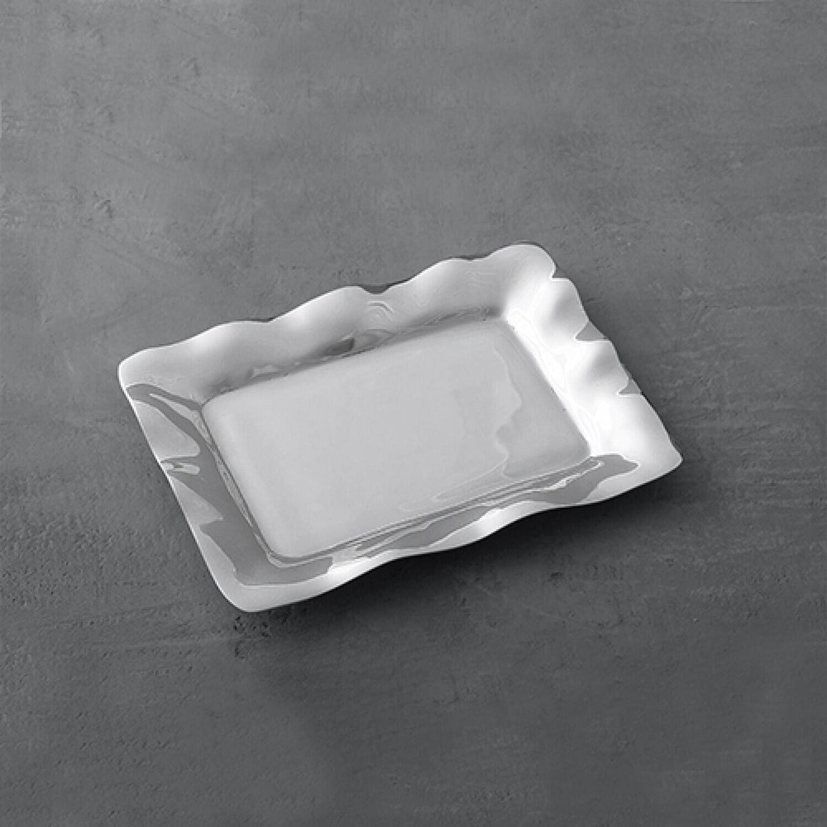 Giftables Vento Rectangular Tray - Tray Detail | Bone & Brass
