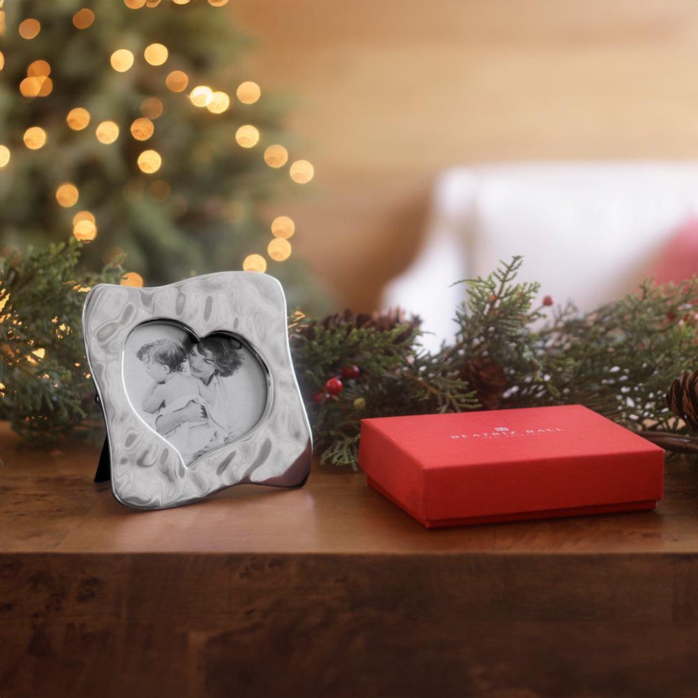 Giftables Curved Heart 5 x 5 Frame - Frame Detail | Bone & Brass