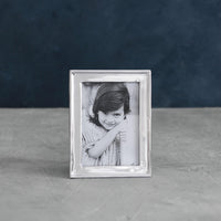 Giftables Jason 5 x 7 Vertical Frame - Frame Detail | Bone & Brass