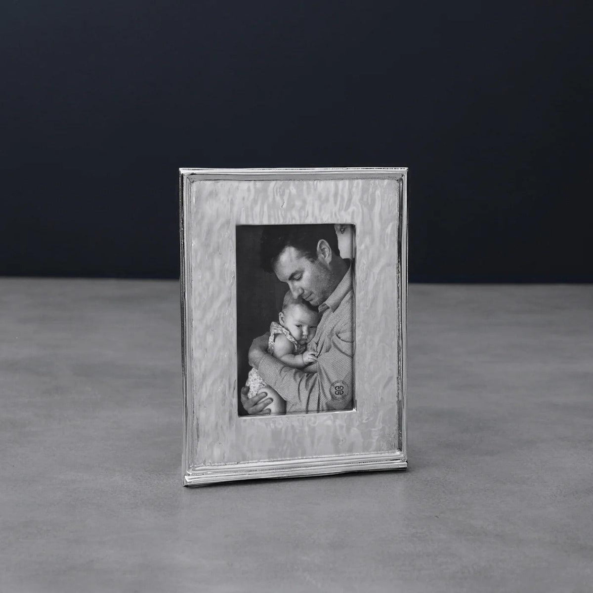 Frame Emerson 4 X 6 Vertical - Frame Detail | Bone & Brass