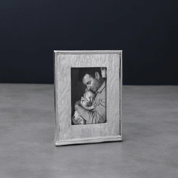 Frame Emerson 4 X 6 Vertical - Frame Detail | Bone & Brass