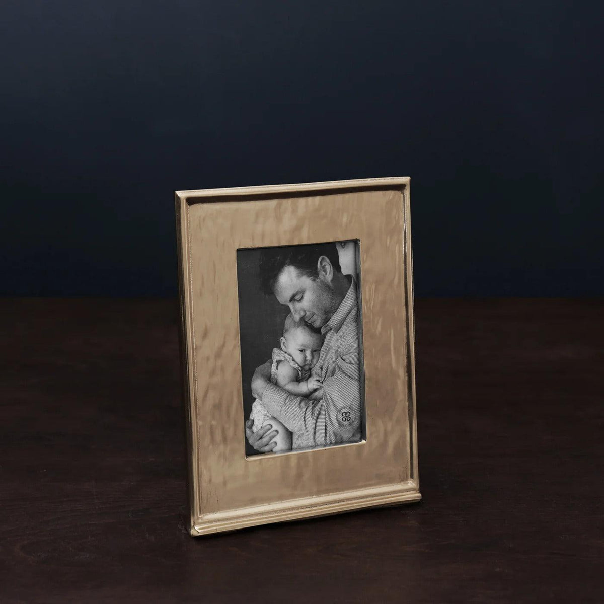 Frame Emerson 4 X 6 Vertical (Gold) - Frame Detail | Bone & Brass