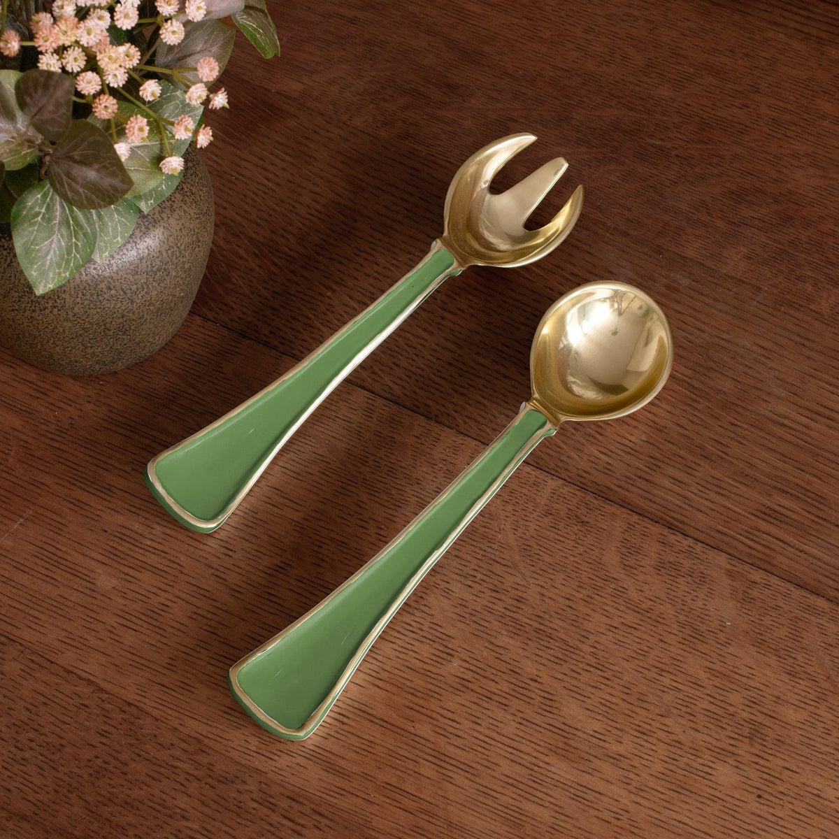 Encanto Soho Salad Servers Leaf Green - Handle Detail | Bone & Brass