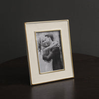 Frame Encanto Jason 5 x 7 (Cream) - Frame Side View | Bone & Brass