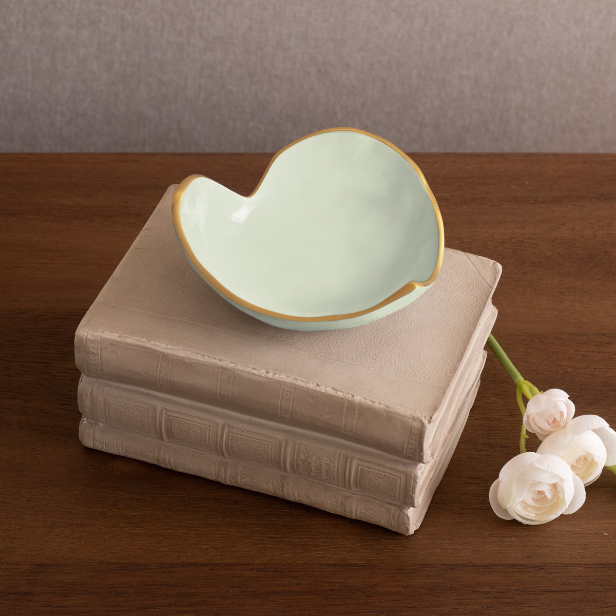 Encanto Soho Mini Heart (Pistachio) - Bowl Top View | Bone & Brass