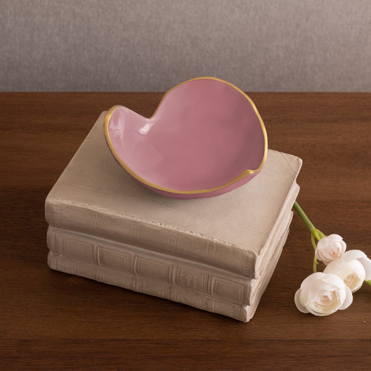 Encanto Soho Mini Heart (Pink) - Bowl Side View | Bone & Brass