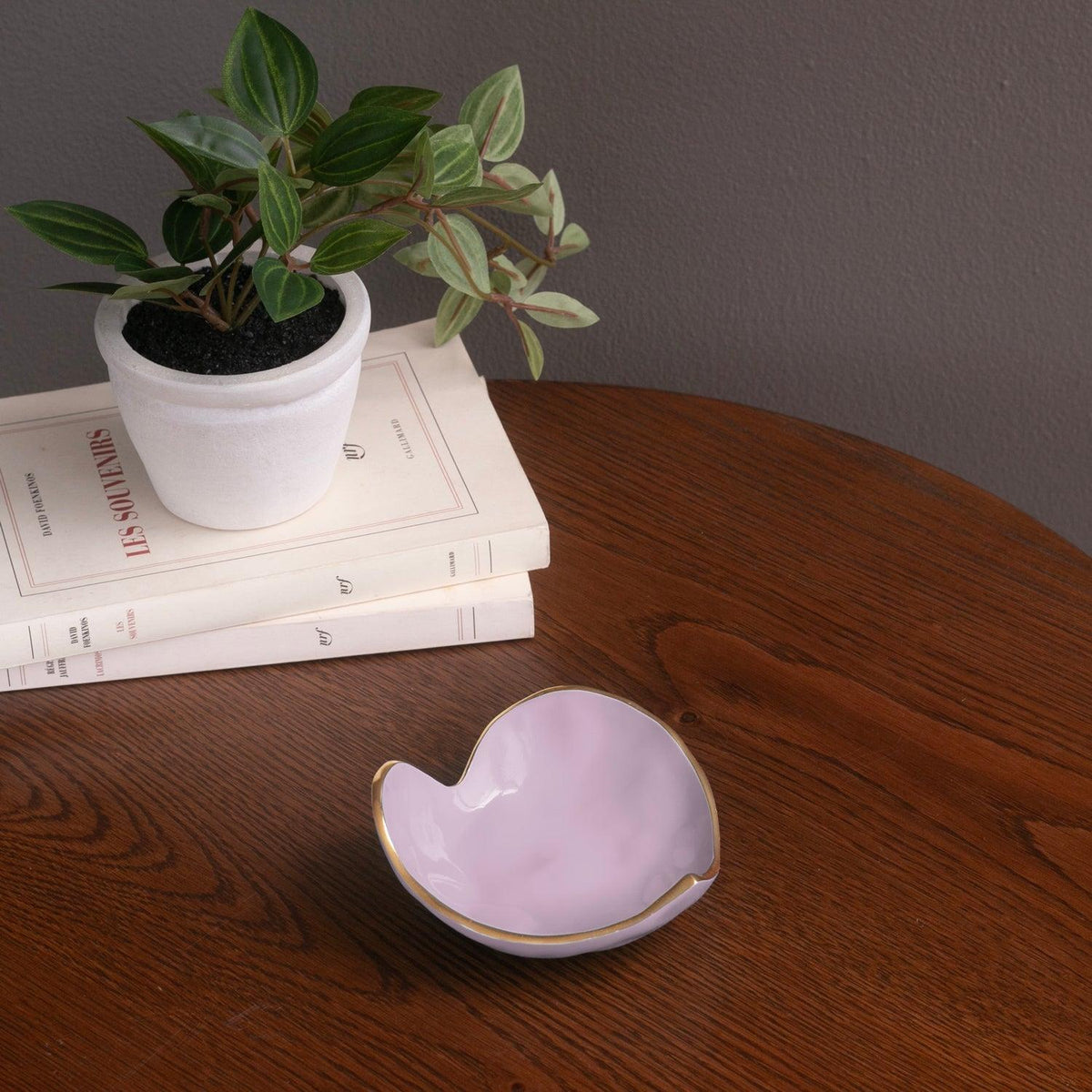 Encanto Soho Mini Heart (Lilac) - Bowl View | Bone & Brass