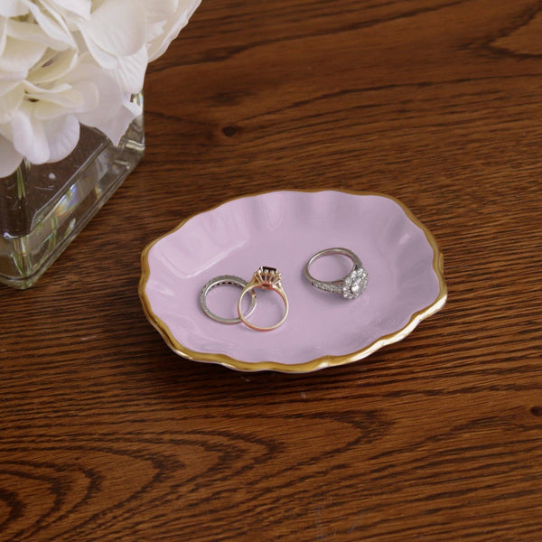 Encanto Ring Holder (Lilac) - Detail View | Bone & Brass