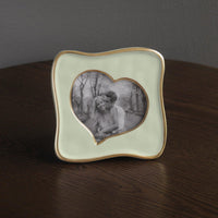 Frame Encanto Curved Heart 5 x 5 (Pistachio) - Frame Corner Detail | Bone & Brass
