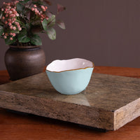 Encanto Osaka Small Bowl (Sky Blue White) - Bowl Detail | Bone & Brass