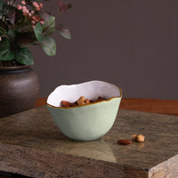 Encanto Osaka Small Bowl Pistachio Green & White - Bowl Detail | Bone & Brass