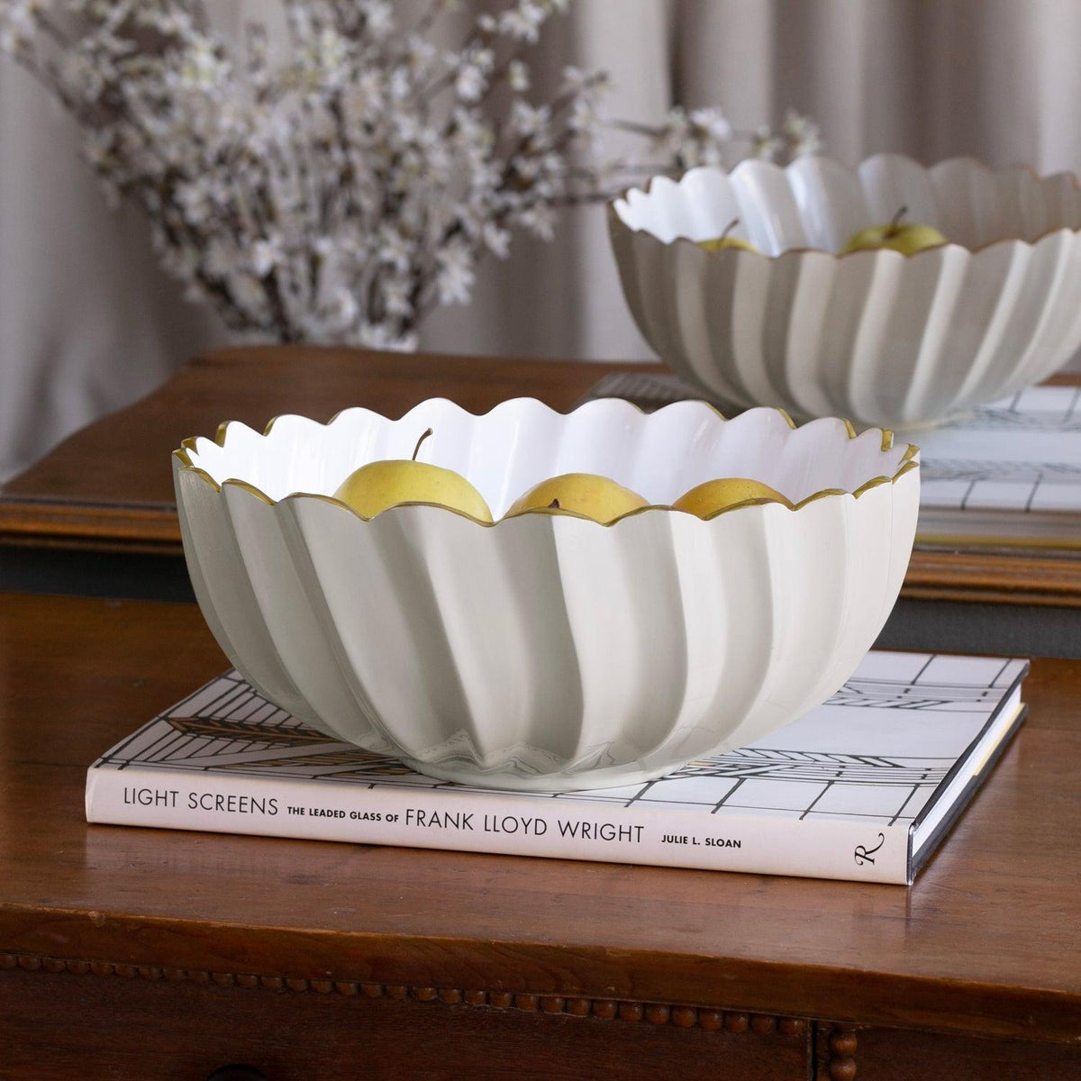 Encanto Orlando Medium Serving Bowl Cream & White - Bowl Detail | Bone & Brass
