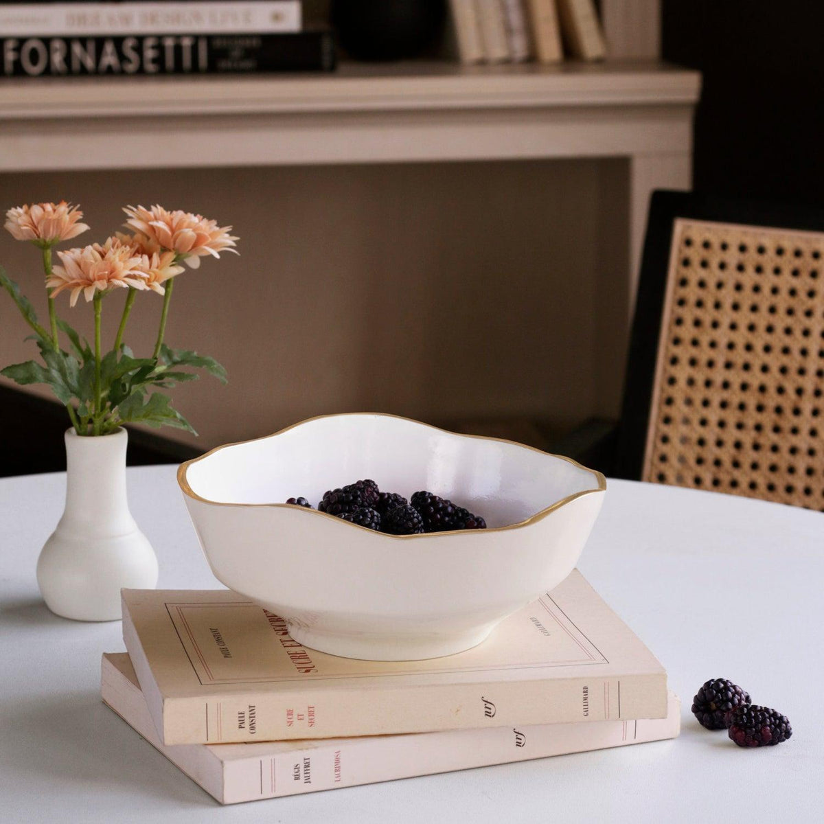 Encanto Dakota Small Bowl (Cream White) - Bowl Detail | Bone & Brass