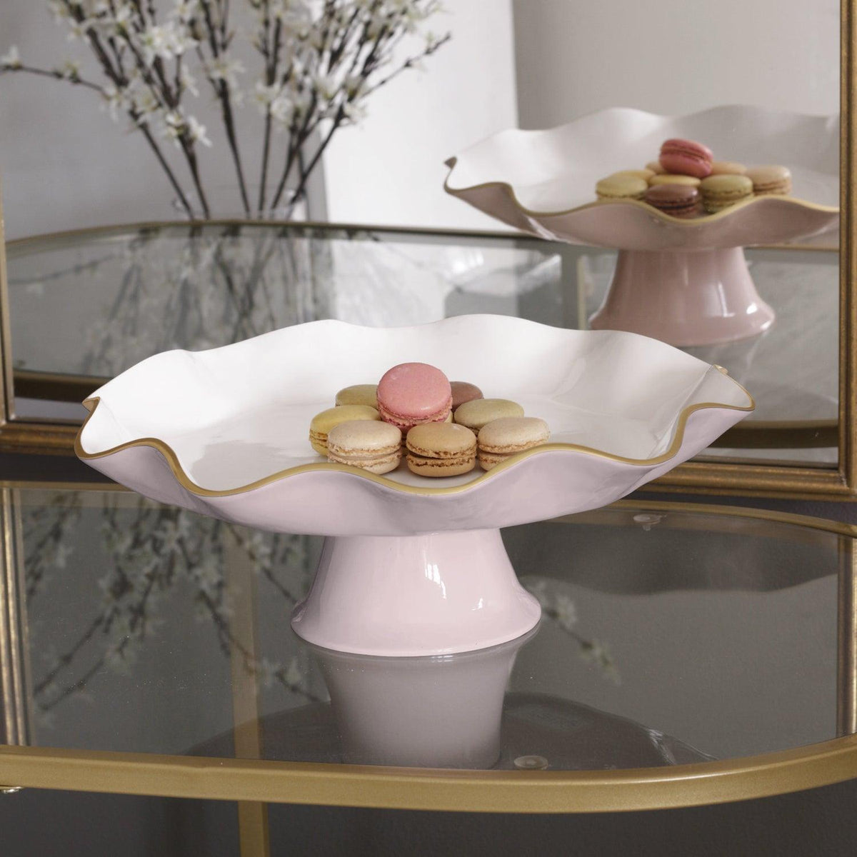 Encanto Carola Pedestal Cake Plate (Camellia White) - Cake Plate Detail | Bone & Brass