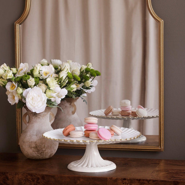 Encanto Vienna Pedestal Cake Plate (Cream White) - Cake Plate Detail | Bone & Brass