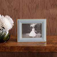 Frame Encanto Charlotte 5 x 7 Slate - Frame Detail | Bone & Brass