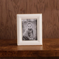 Frame Encanto Charlotte 5 x 7 Cream - Frame Detail | Bone & Brass