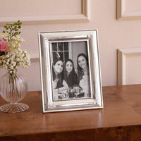 Frame Charlotte 4 x 6 - Frame Corner Detail | Bone & Brass