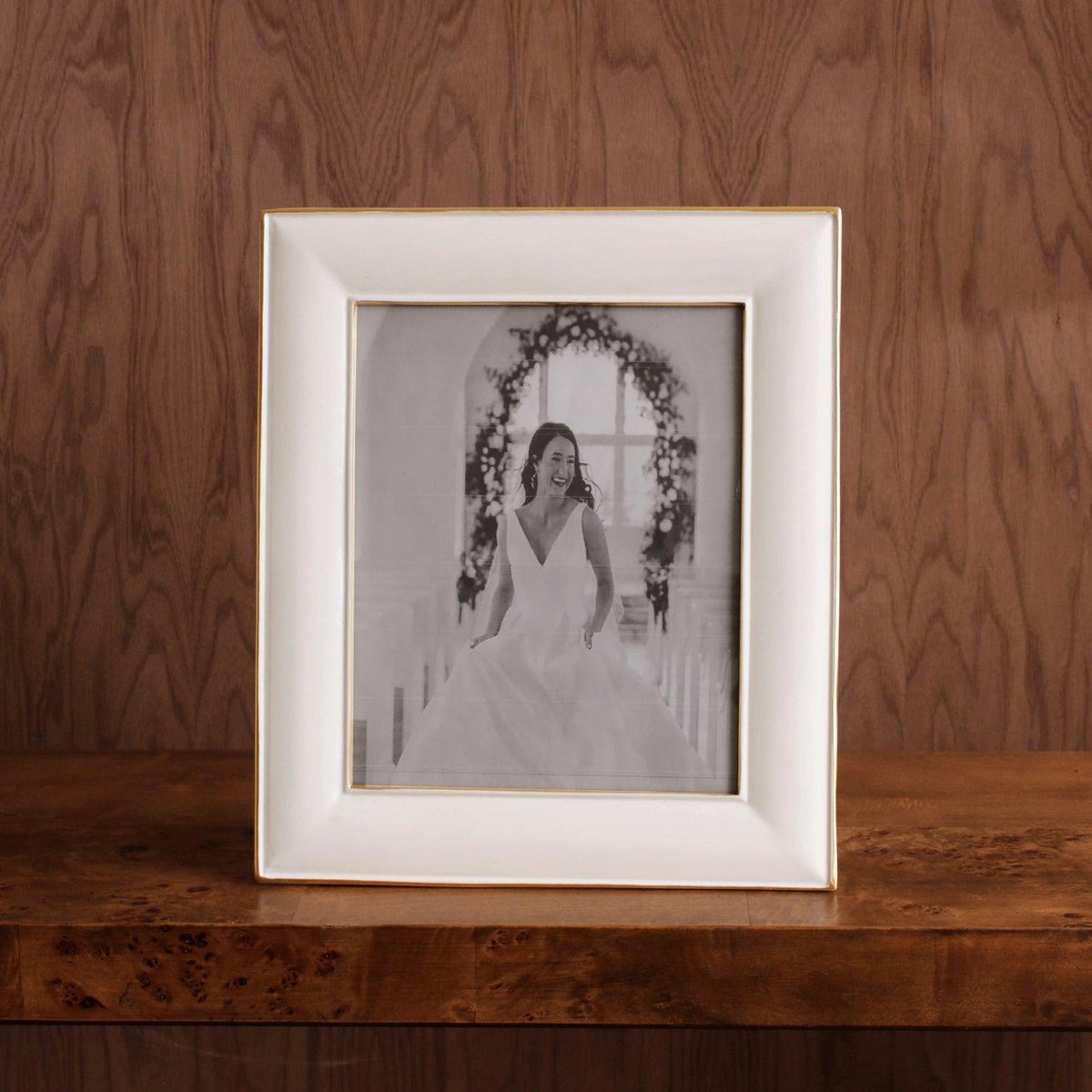 Frame Encanto Charlotte 8 x 10 Cream - Frame Side View | Bone & Brass