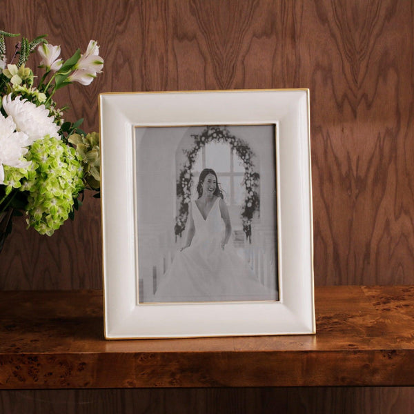 Frame Encanto Charlotte 8 x 10 Cream - Frame Detail | Bone & Brass