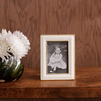 Frame Encanto Charlotte 4 x 6 Cream - Frame Detail | Bone & Brass