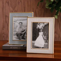 Frame Encanto Croc 4 x 6 Cream - Frame Detail | Bone & Brass