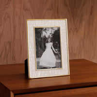 Frame Encanto Croc 4 x 6 Cream - Frame Side View | Bone & Brass