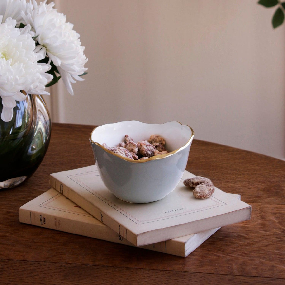 Encanto Osaka Small Bowl Slate & White - Bowl Detail | Bone & Brass