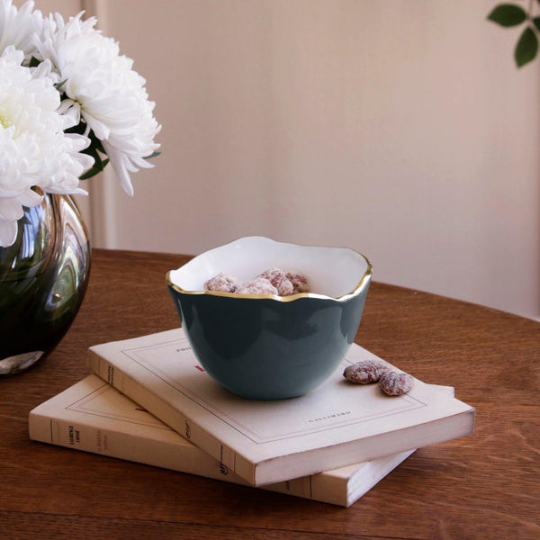 Encanto Osaka Small Bowl Midnight & White - Bowl Detail | Bone & Brass