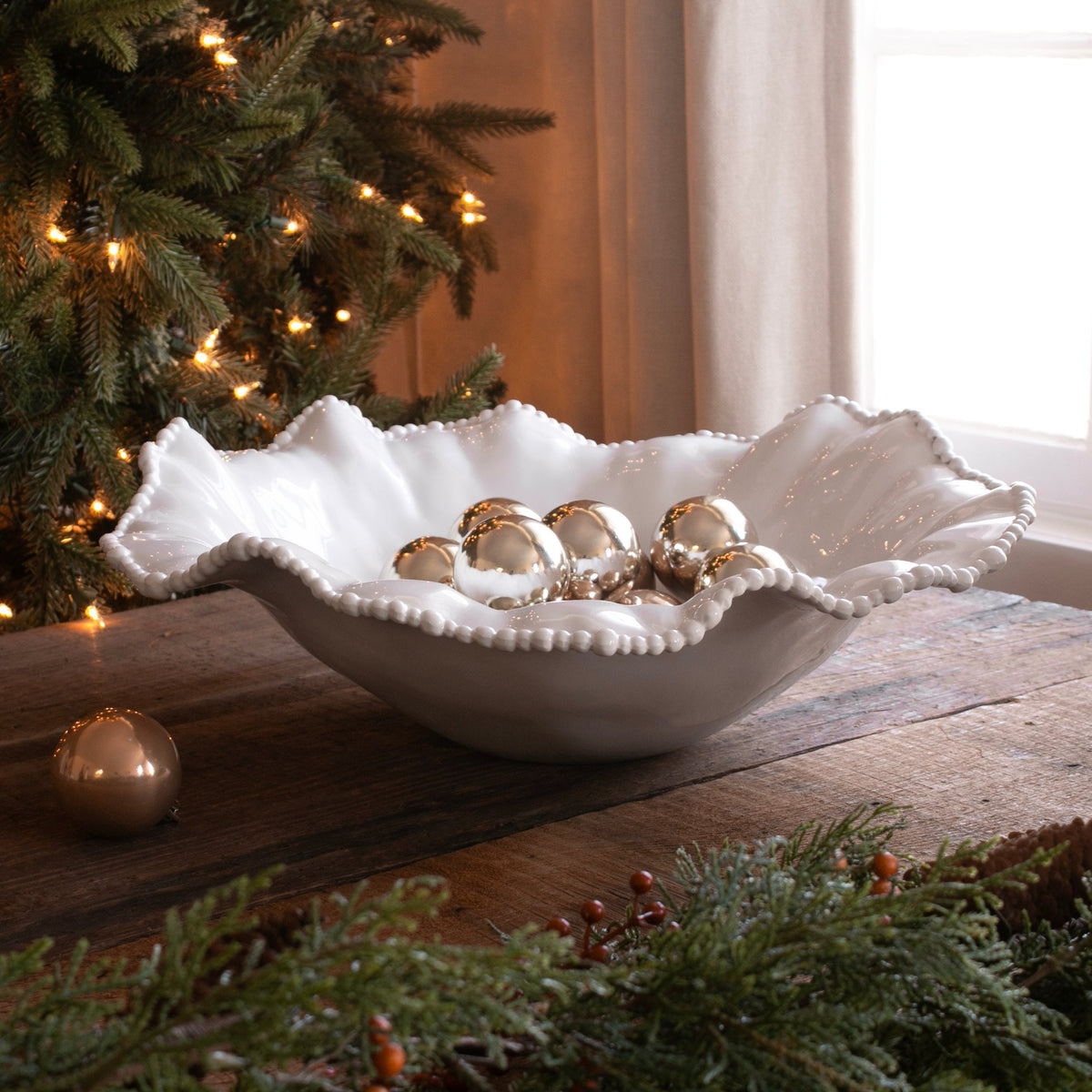 Vida Alegria Extra Large Round Centerpiece (White) - Centerpiece View | Bone & Brass