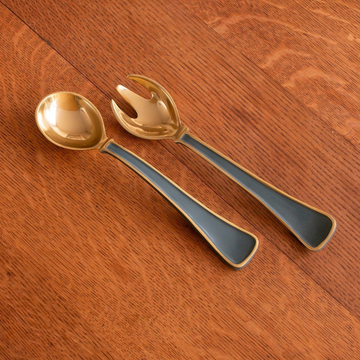 Encanto Soho Salad Servers Midnight - Handle Detail | Bone & Brass