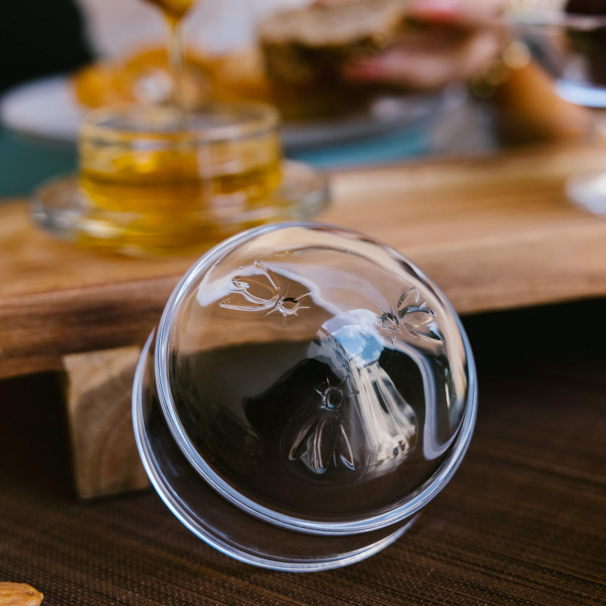 Bee Butter Dish Set - Alternate View | Bone & Brass