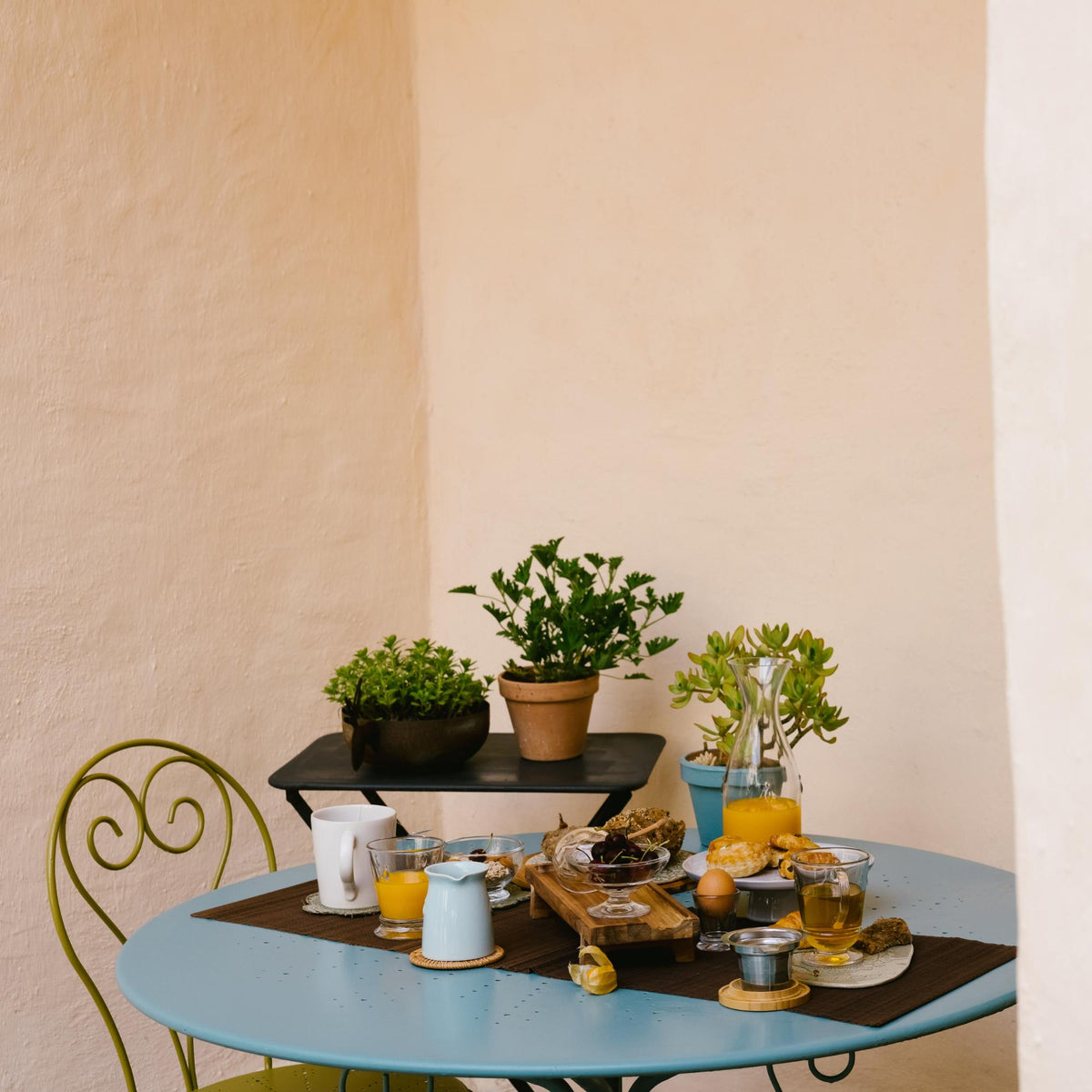 Bee Ice Cream Cup Set-6 - Tray Top View | Bone & Brass
