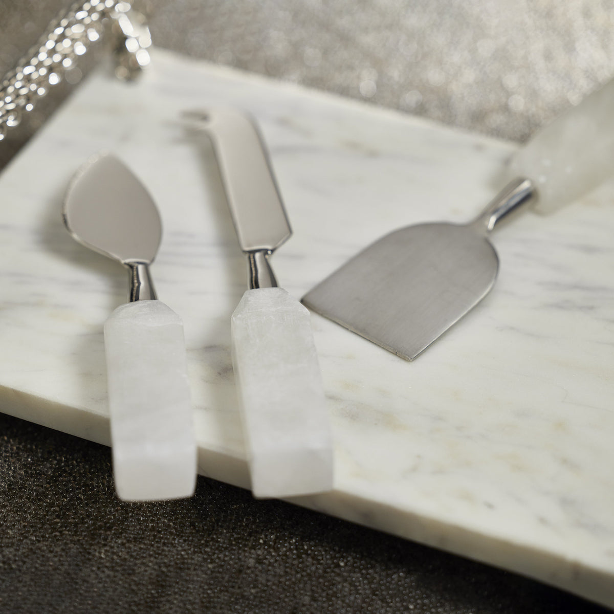 Alabaster Cheese Knife Set, 3-Pieces - Knife Detail | Bone & Brass