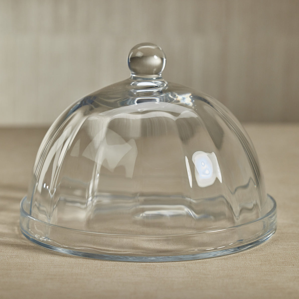 Aldgate Optic Pastry Glass Plate Cloche , Large - Dome Side View | Bone & Brass